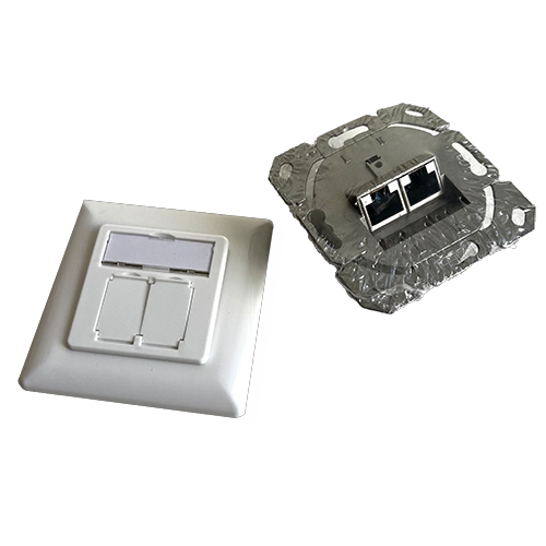 Cover_Datendose_Cat__6_Unterputz